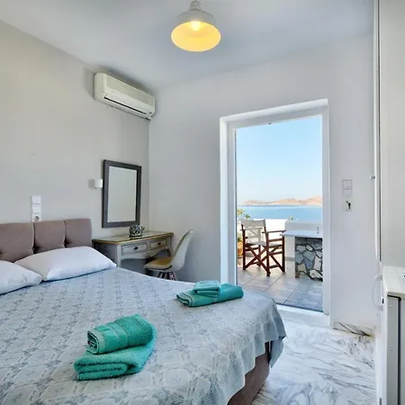 Irene Parou Apartment